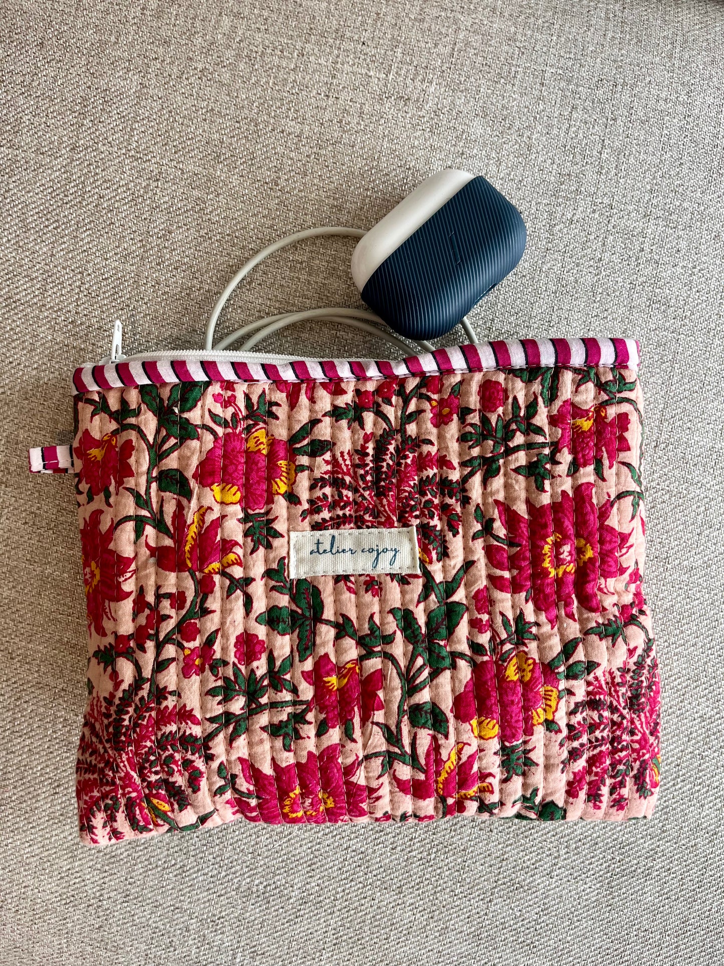 Accessory Pouch Rose Garden