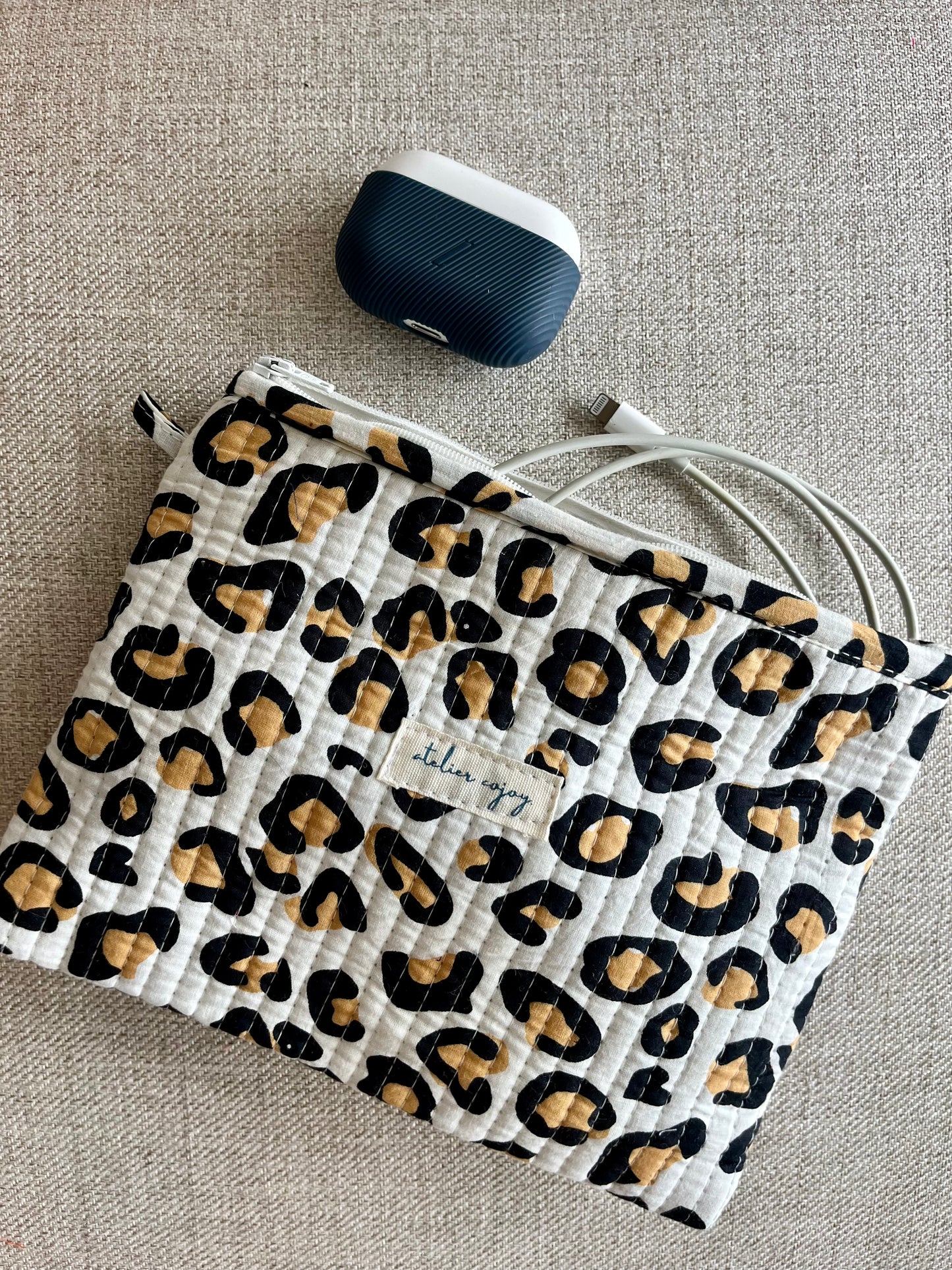 Accessory Pouch Wild